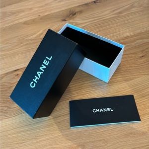 Chanel sunglasses/accessory box